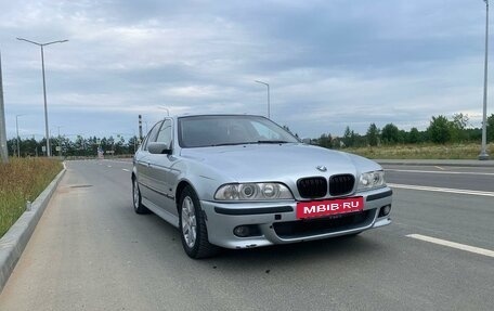 BMW 5 серия, 1998 год, 530 000 рублей, 3 фотография