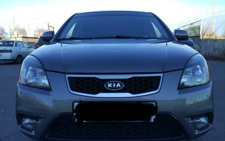 KIA Rio II, 2010 год, 750 000 рублей, 2 фотография