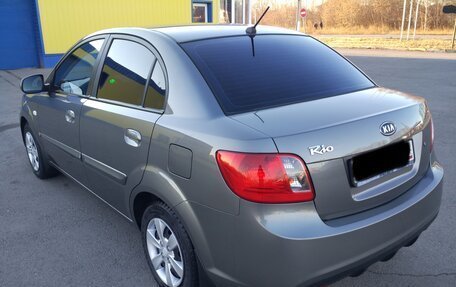 KIA Rio II, 2010 год, 750 000 рублей, 6 фотография