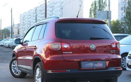 Volkswagen Tiguan I, 2011 год, 1 049 990 рублей, 4 фотография