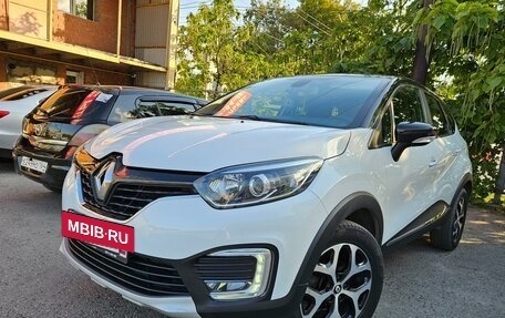 Renault Kaptur I рестайлинг, 2016 год, 1 549 000 рублей, 12 фотография