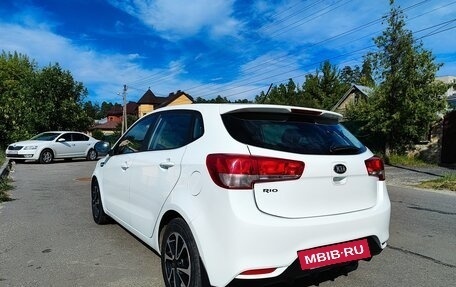 KIA Rio III рестайлинг, 2016 год, 1 200 000 рублей, 8 фотография