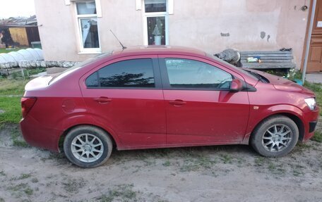 Chevrolet Aveo III, 2013 год, 680 000 рублей, 2 фотография