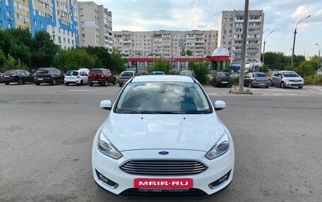 Ford Focus III, 2015 год, 1 420 000 рублей, 2 фотография