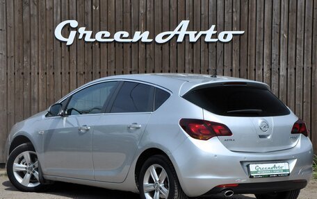 Opel Astra J, 2011 год, 760 000 рублей, 3 фотография