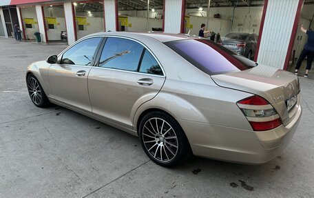 Mercedes-Benz S-Класс, 2007 год, 1 600 000 рублей, 5 фотография