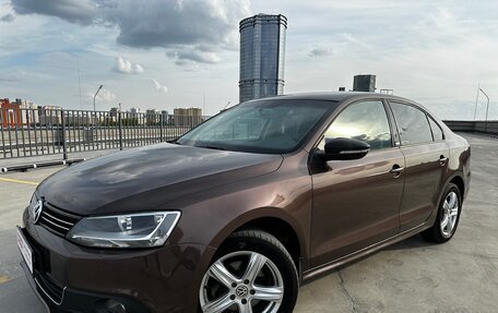 Volkswagen Jetta VI, 2014 год, 1 035 564 рублей, 1 фотография