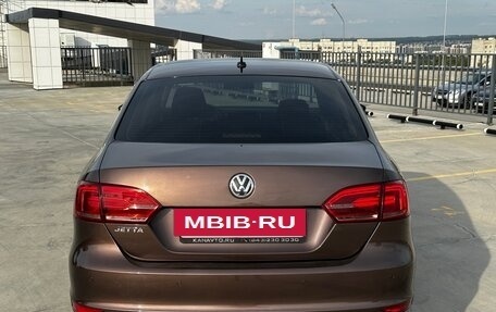 Volkswagen Jetta VI, 2014 год, 1 035 564 рублей, 3 фотография