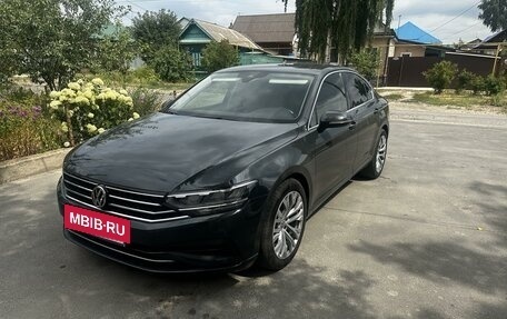 Volkswagen Passat B8 рестайлинг, 2019 год, 2 375 000 рублей, 3 фотография