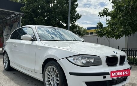 BMW 1 серия, 2009 год, 790 000 рублей, 6 фотография