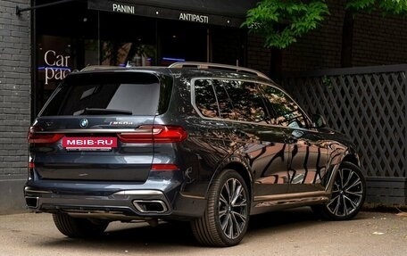 BMW X7, 2020 год, 9 999 999 рублей, 3 фотография