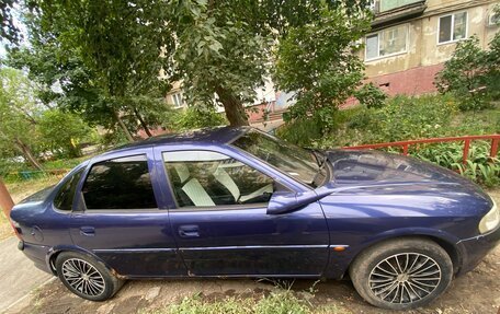 Opel Vectra B рестайлинг, 1998 год, 220 000 рублей, 2 фотография