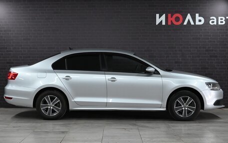 Volkswagen Jetta VI, 2013 год, 1 019 000 рублей, 5 фотография