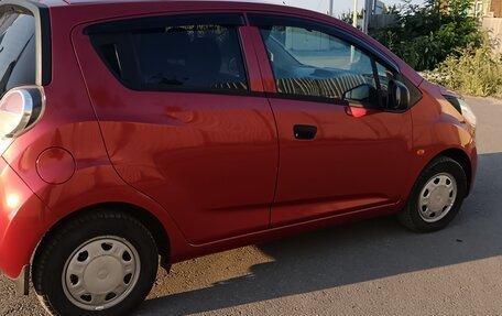 Chevrolet Spark III, 2011 год, 510 000 рублей, 2 фотография