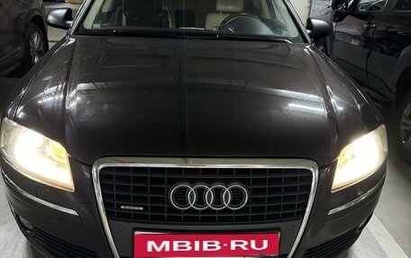 Audi A8, 2007 год, 1 300 000 рублей, 1 фотография