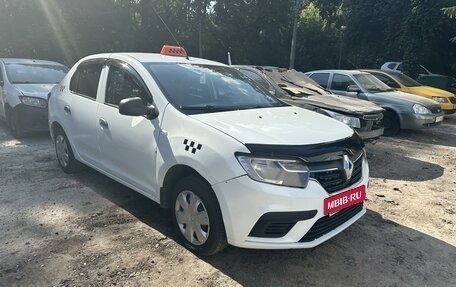 Renault Logan II, 2019 год, 550 000 рублей, 3 фотография