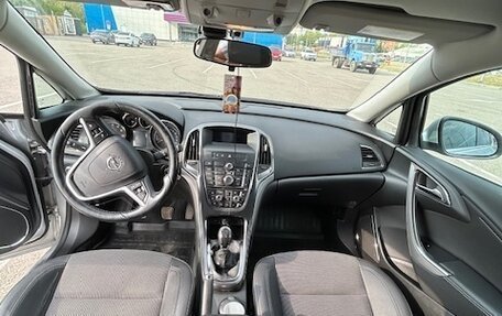 Opel Astra J, 2012 год, 920 000 рублей, 17 фотография