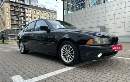 BMW 5 серия, 2001 год, 900 000 рублей, 3 фотография