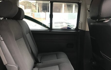 Volkswagen Transporter T5 рестайлинг, 2006 год, 980 000 рублей, 9 фотография