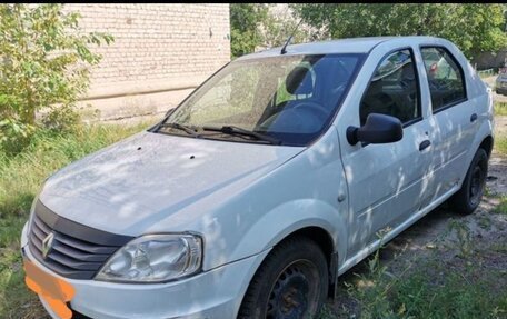 Renault Logan I, 2015 год, 270 000 рублей, 1 фотография