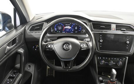 Volkswagen Tiguan II, 2019 год, 2 520 000 рублей, 6 фотография