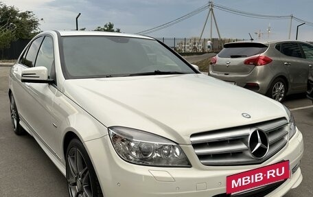 Mercedes-Benz C-Класс, 2010 год, 1 435 000 рублей, 3 фотография