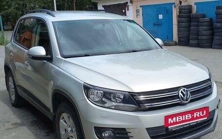 Volkswagen Tiguan I, 2013 год, 1 450 000 рублей, 2 фотография