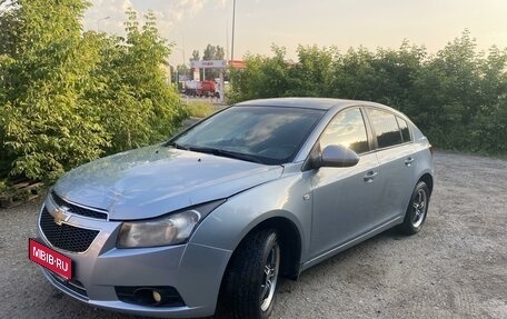 Chevrolet Cruze II, 2012 год, 800 000 рублей, 1 фотография