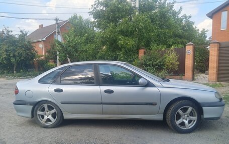 Renault Laguna II, 2000 год, 170 000 рублей, 2 фотография