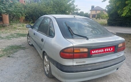 Renault Laguna II, 2000 год, 170 000 рублей, 4 фотография