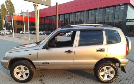 Chevrolet Niva I рестайлинг, 2008 год, 450 000 рублей, 5 фотография