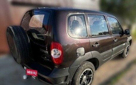 Chevrolet Niva I рестайлинг, 2012 год, 550 000 рублей, 3 фотография