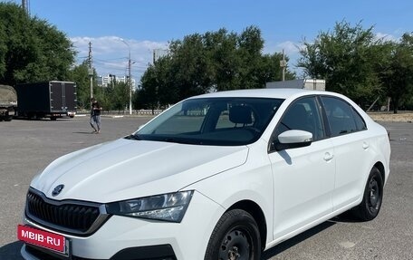 Skoda Rapid II, 2021 год, 1 475 000 рублей, 2 фотография