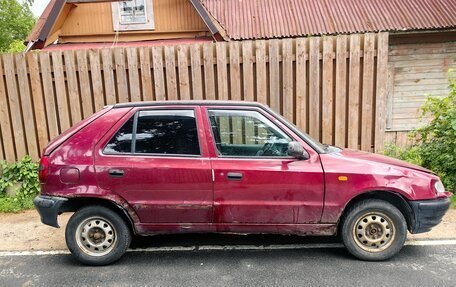 Skoda Felicia I рестайлинг, 1998 год, 40 000 рублей, 1 фотография