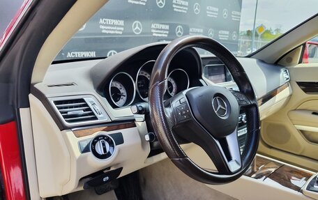 Mercedes-Benz E-Класс, 2013 год, 2 200 000 рублей, 13 фотография