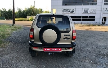 Chevrolet Niva I рестайлинг, 2004 год, 395 000 рублей, 5 фотография