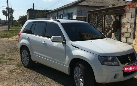 Suzuki Grand Vitara, 2011 год, 1 450 000 рублей, 2 фотография