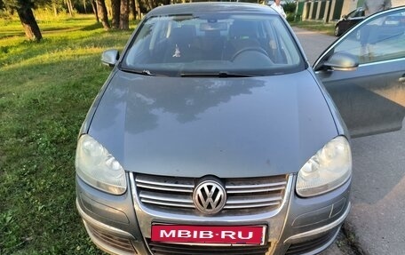 Volkswagen Jetta VI, 2006 год, 610 000 рублей, 1 фотография