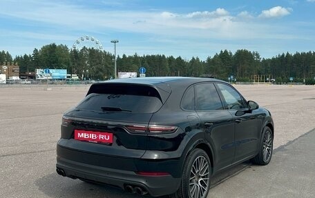 Porsche Cayenne III, 2020 год, 9 000 000 рублей, 2 фотография