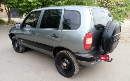 Chevrolet Niva I рестайлинг, 2005 год, 350 000 рублей, 2 фотография