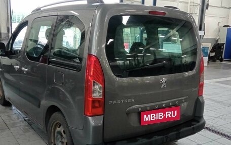 Peugeot Partner II рестайлинг 2, 2011 год, 750 000 рублей, 4 фотография