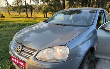 Volkswagen Jetta VI, 2006 год, 610 000 рублей, 10 фотография