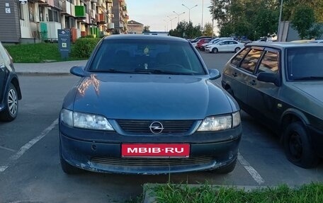 Opel Vectra B рестайлинг, 1998 год, 250 000 рублей, 1 фотография