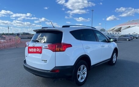 Toyota RAV4, 2014 год, 2 190 000 рублей, 4 фотография