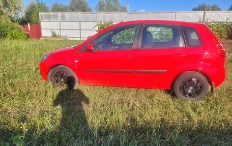 Ford Fiesta, 2006 год, 650 000 рублей, 3 фотография