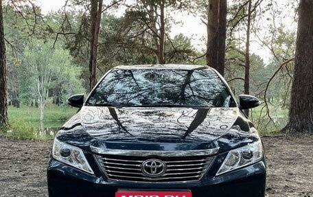 Toyota Camry, 2012 год, 1 900 000 рублей, 3 фотография