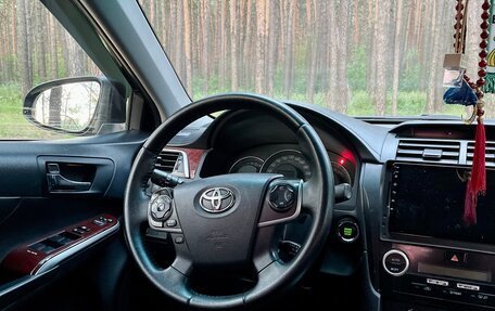 Toyota Camry, 2012 год, 1 900 000 рублей, 17 фотография