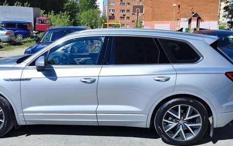 Volkswagen Touareg III, 2018 год, 7 600 000 рублей, 5 фотография