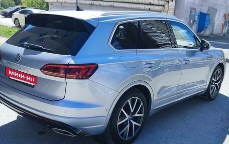 Volkswagen Touareg III, 2018 год, 7 600 000 рублей, 6 фотография