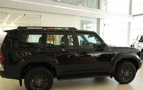 Toyota Land Cruiser Prado 150 рестайлинг 2, 2024 год, 9 850 000 рублей, 5 фотография